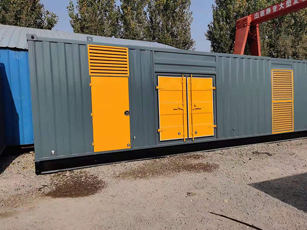 武都300kw 柴油发电机组用多大的空气开关？