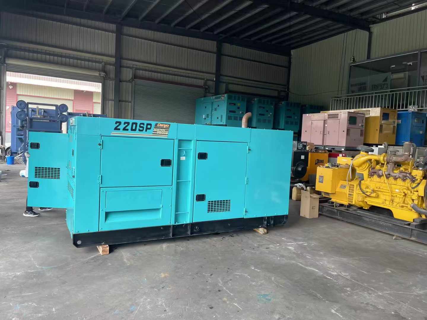 武都800kW 柴油发电机的输出电流波动范围是多少？