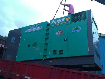 武都柴油发电机组转速不稳定时，如何对发动机进行维护？