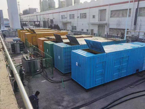 武都380V和690V电压的电缆线相同吗？