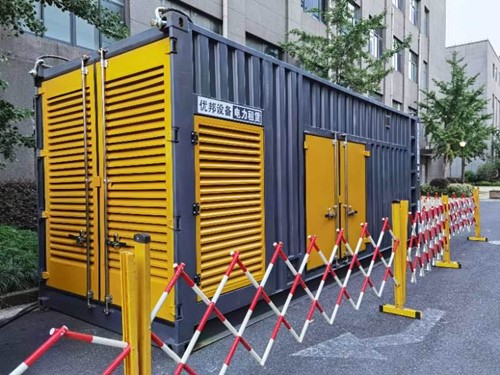 武都如何使用转速表检查发动机的转速？