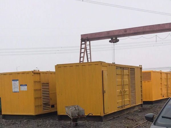 武都100kw柴油发电机组每小时油耗？